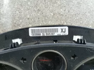 13225988 Щиток приборов (приборная панель) Opel Zafira B Арт 46023071819, вид 2