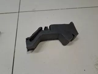 5C6823729 Уплотнитель капота Volkswagen Jetta 6 Арт Z341753, вид 1