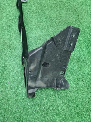 A2126204700 Кронштейн фары правый  Е Mercedes E W212 Арт 0000007239380, вид 2