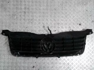 решетка радиатора перед Volkswagen Passat B5 Арт 23009983, вид 1
