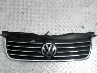  решетка радиатора перед Volkswagen Passat B5 Арт 23009983, вид 4