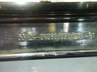 531240K060 Toyota Накладка на решетку радиатора Toyota Hilux 8 Арт E21325251, вид 3