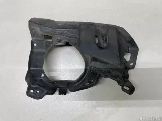 520300E030 Toyota Рамка противотуманной фары правой Toyota Highlander 3 restailing Арт E23581902, вид 3