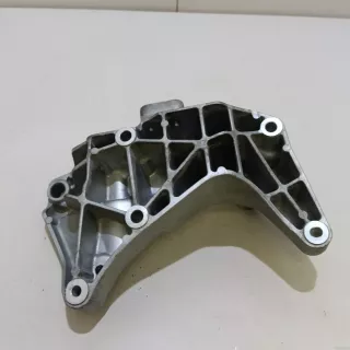 31670108 Volvo Кронштейн генератора Volvo S60 3 Арт E23588317, вид 5