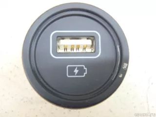 96125L2200 Hyundai-Kia Адаптер USB сетевой Kia K5 3 Арт E95659890, вид 1