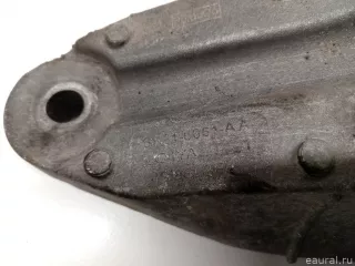 1818057 Ford Кронштейн двигателя левый Ford Transit 4 Арт E31525452, вид 4
