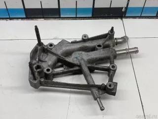 04L131425E VAG Фланец Volkswagen Crafter 2 Арт E31559843, вид 3