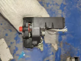13210738 GM Замок двери задней левой Opel Zafira B Арт E31591261, вид 6