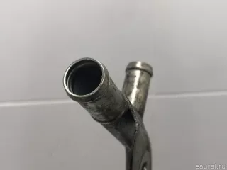 1310B585 Mitsubishi Трубка охлаждающей жидкости металлическая Mitsubishi L200 5 Арт E31616480, вид 4