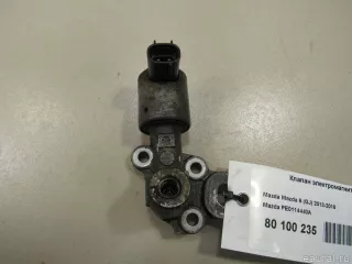PE0114440A Mazda Клапан электромагнитный Mazda 2 DE Арт E80100235, вид 1