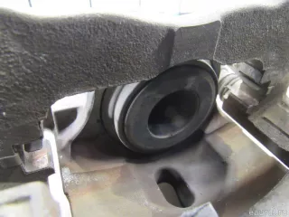 4775047060 Toyota Суппорт тормозной передний левый Toyota Prius 4 Арт E80505219, вид 8