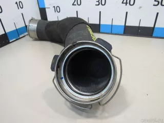 13717637197 BMW Патрубок интеркулера BMW X1 F48 Арт E80667643, вид 3