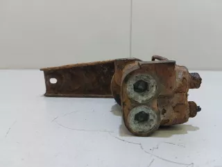 464002332R VAZ Распределитель тормозных сил Renault Sandero 1 Арт E23614727, вид 5