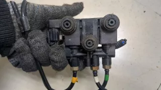 LA5B710AB Блок клапанов пневмоподвески Land Rover Range Rover 4 Арт 9501864, вид 3