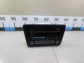5J0035161E VAG Магнитола Skoda Rapid Арт E80946544, вид 1