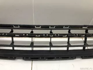 5C6853677D9B9 VAG Решетка в бампер центральная Volkswagen Jetta 6 Арт E31614857, вид 3