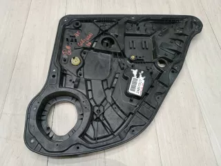 A1667305200 Стеклоподъемник задний правый Mercedes ML/GLE W166 Арт ZAP325445