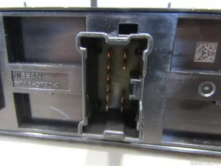 25401HV00A Nissan Блок управления стеклоподъемниками Nissan Qashqai 2 restailing Арт E80990361, вид 4