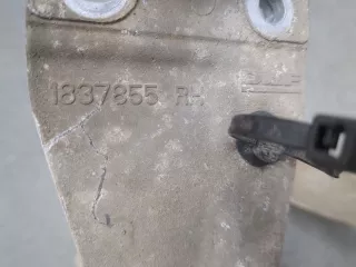 1837642,1837855 Кронштейн (крепление) DAF CF Арт 8578875, вид 3