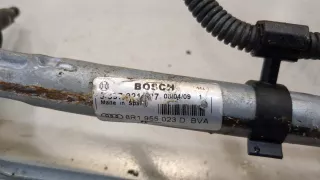 8R1955023D Моторчик стеклоочистителя переднего Audi Q5 1 Арт 11211568, вид 2