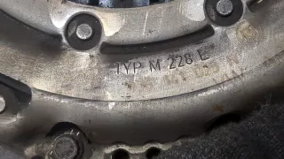 03L253056A Маховик Volkswagen Passat B7 2.0л TDI Арт 20012514, вид 2
