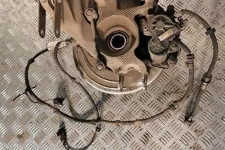 FK725A969, FK722K328 , art12290586 Ступица задняя правая Land Rover Discovery sport Арт 12290586, вид 1