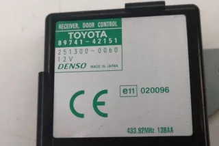 8974142151 , art13160034 Блок управления двери задней левой Toyota Rav 4 2 Арт 13160034, вид 4