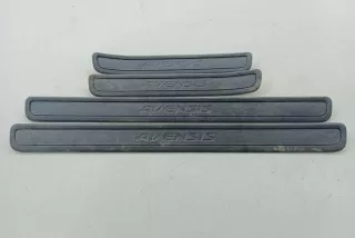 6791505040, 6791205040, 6791605040 , art13200842 Накладка на порог Toyota Avensis 3 Арт 13200842, вид 1