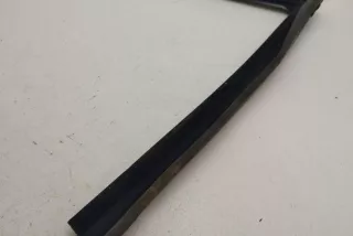 art13202423 Уплотнитель BMW 7 F01/F02 Арт 13202423, вид 4