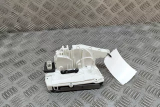 1500675-91-B , art12777960 Замок двери задней правой Tesla model Y Арт 12777960, вид 1
