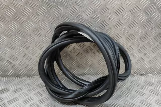 7298882 , art13627319 Уплотнитель BMW 2 F45/F46 Арт 13627319, вид 1