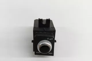 80C919616 , art12779885 Кнопка (выключатель) Audi Q5 2 Арт 12779885, вид 1