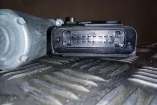 0130821430, 993425200, 5M0839402B , art12609873 Моторчик стеклоподъемника задний правый Volkswagen Golf PLUS 1 Арт 12609873, вид 5