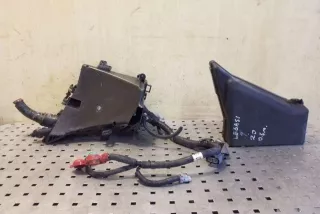 MB100200B, MB502030B , art12702241 Блок реле Subaru Legacy 4 Арт 12702241, вид 3