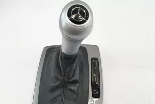 A2042672410 , art5436480 Ручка кулисы КПП Mercedes C W204 2.1л Арт 5436480, вид 1
