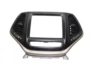 P1WP091S5AD, P68158644AA, 68158644AA , art15064988 Рамка под магнитолу Jeep Cherokee KL Арт 15064988, вид 1