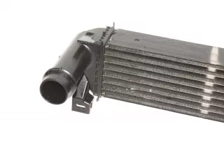 52014780AB, AA127100-4732, AA127100-4652 , art15088526 Интеркулер Jeep Cherokee KL Арт 15088526, вид 2