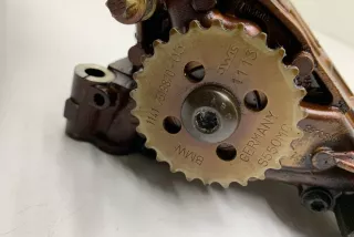 7613549, S910578, 11417519870, 7519870-05, S550MC , art13701310 Насос масляный BMW X5 F85 Арт 13701310, вид 7
