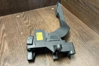 0281002632, 504061734 , art13669328 Педаль газа Iveco Daily 4 Арт 13669328, вид 3