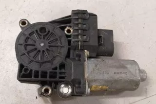 0130821785 , art13373260 Моторчик стеклоподъемника задний правый Audi A6 C5 (S6,RS6) Арт 13373260, вид 3