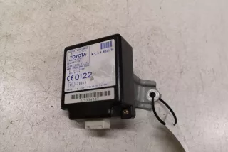 619825000 , art13420455 Блок управления двери задней левой Toyota Yaris 1 Арт 13420455
