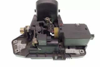 A2117400093 , art12224811 Ручка крышки багажника Mercedes E W211 Арт 12224811, вид 3