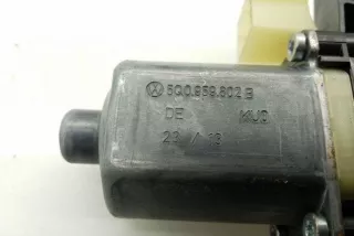 0130822716, 5Q0959802B , art12231002 Моторчик стеклоподъемника передний правый Skoda Octavia A7 Арт 12231002, вид 4