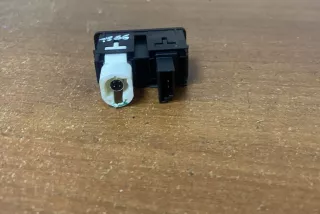 169593, #1566 , art13548438 Блок управления USB BMW 3 F30/F31/GT F34 Арт 13548438, вид 3