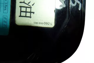 1H0010092L, 4B0809905A , art12583937 Лючок топливного бака Audi A6 C5 (S6,RS6) Арт 12583937, вид 3