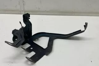 art13062293 Кронштейн крепления крыла BMW 1 F40 Арт 13062293