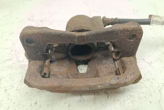 art13967635 Суппорт задний левый Toyota Previa XR30, XR40 Арт 13967635, вид 1