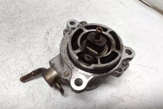 RF5C18G00 , art13995700 Насос вакуумный Mazda 323 BJ Арт 13995700, вид 1