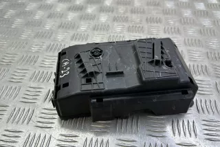 A2055400840 , art12976155 Крышка блока предохранителей Mercedes C W205 Арт 12976155, вид 1