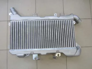 1790051020 Радиатор интеркулера Toyota Land Cruiser 200 Арт bM00112471, вид 4
